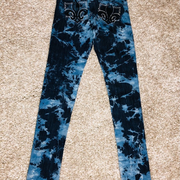 Dereon Mixed Colored Jeans - Picture 2 of 7